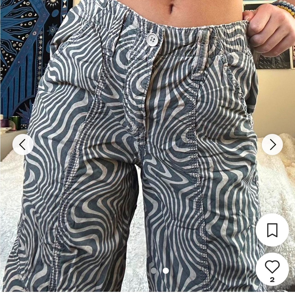 Urban Outfitters BDG Y2K Cargo swirl beige navy grey green, size S